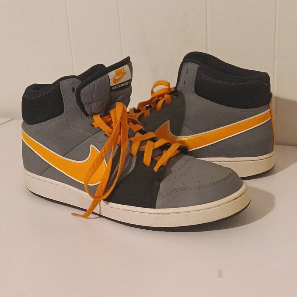 Nike Backboard 2 10.5 orange grey black